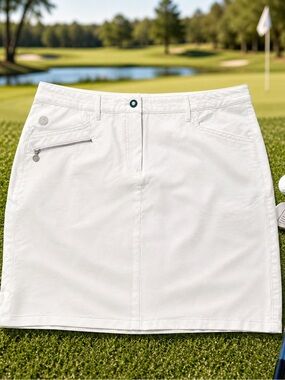 Backtee Golf Skort White Size 42  (M)  Stretch Athletic Skirt Built in Shorts
